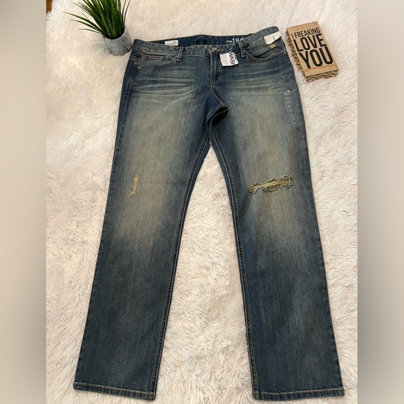 Gap 1969 Real Straight Jeans - Picture 3 of 9